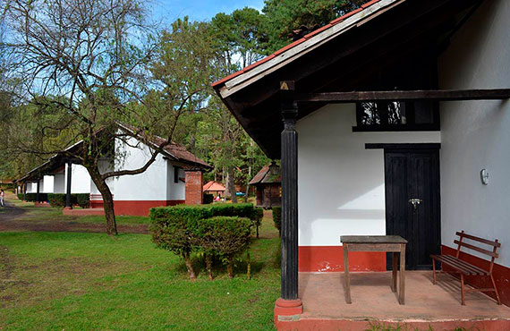 Cabañas Centro Turístico Angahuna Michoacán